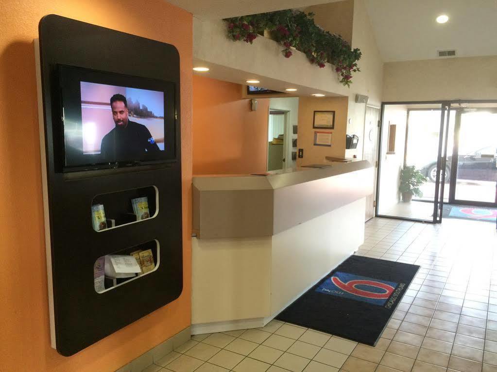 Motel 6-Harvey, Il Exteriör bild