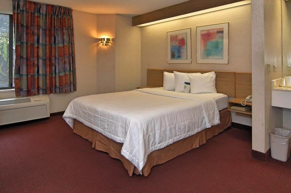 Motel 6-Harvey, Il Exteriör bild