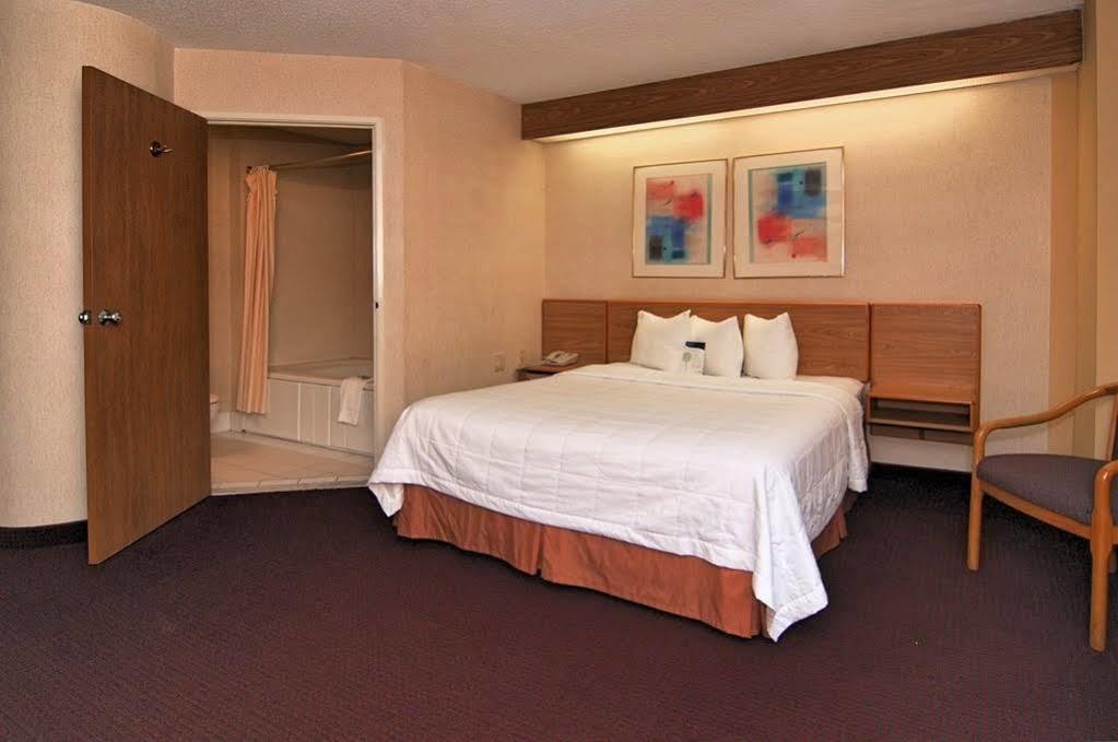 Motel 6-Harvey, Il Exteriör bild